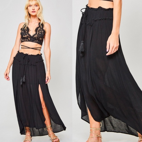 Black Boho Ruffled Maxi Skirt - Picture 2 of 4